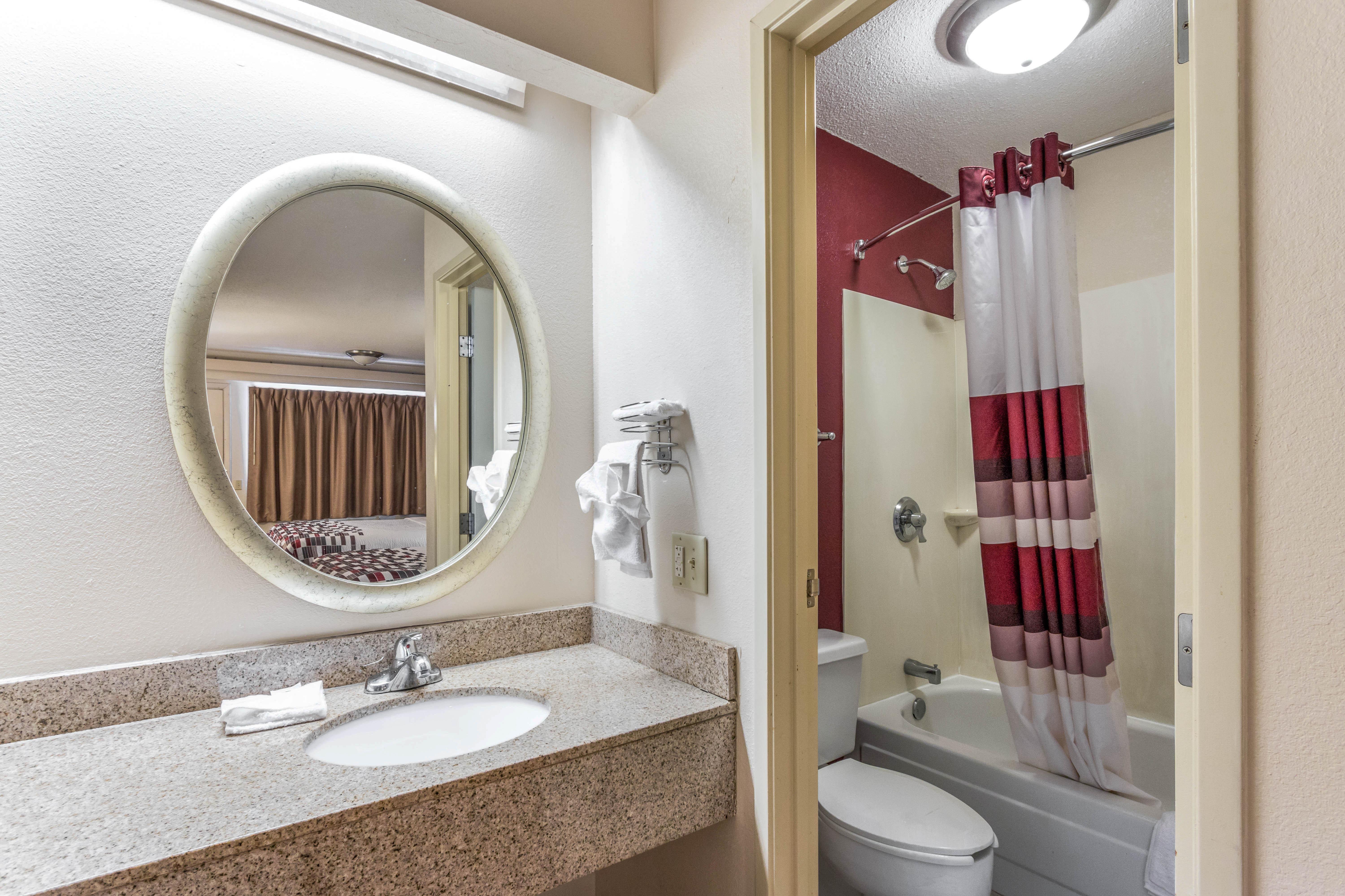 Red Roof Inn Columbia, Mo Екстериор снимка